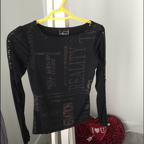 2 for 30 $/ Dynamite sweater - Picture 1 of 2